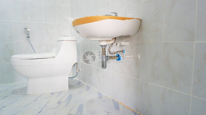 全屋卫浴空间设计加盟：费用构成与标准解析
